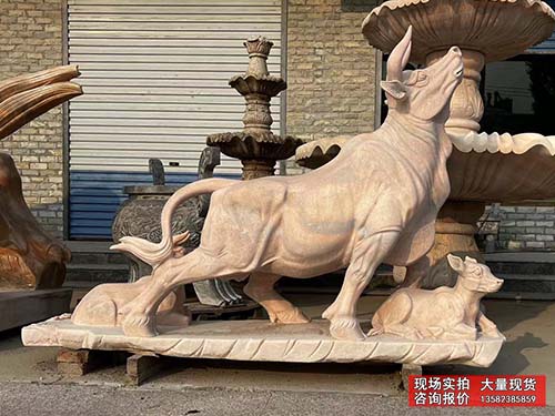 河北雕塑石雕牛样式大全 晚霞红石雕牛批发价格